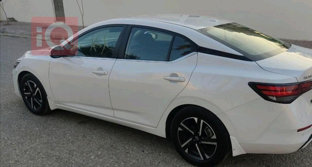 نيسان سنترا